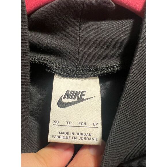 Nike Black Long Sleeve Top Woman’s Size XS FLAWED-Spots - Picture 6 of 9